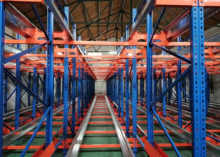 食品饮料仓库货架定制